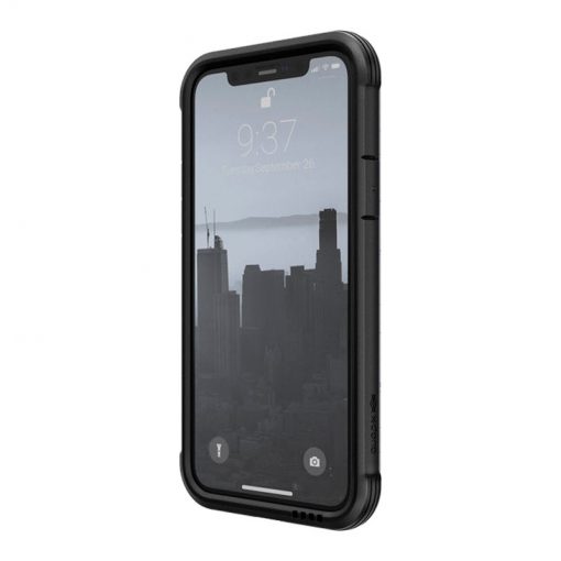 theklips-coque-iphone-11-pro-xdoria-defense-lux-black-carbon-fiber-3